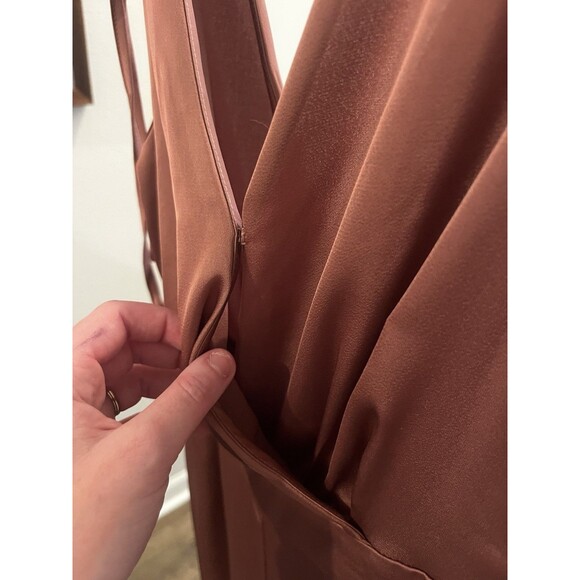 Skies Are Blue Satin Shoulder-Tie Pintuck Jumpsuit – Mauve – XS – NWT - Picture 6 of 12